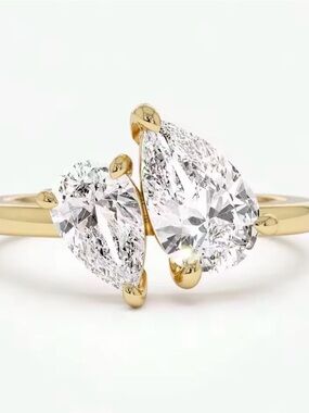 Elegant 18K Yellow Gold Vermeil Pear Cut Lab White Sapphire Double Ring Size 8